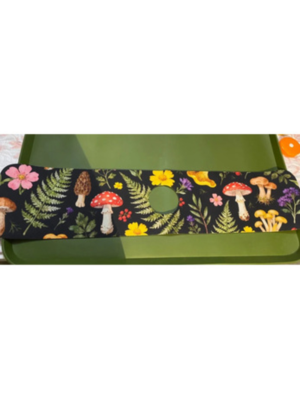 Forest mushroom sink splash guard